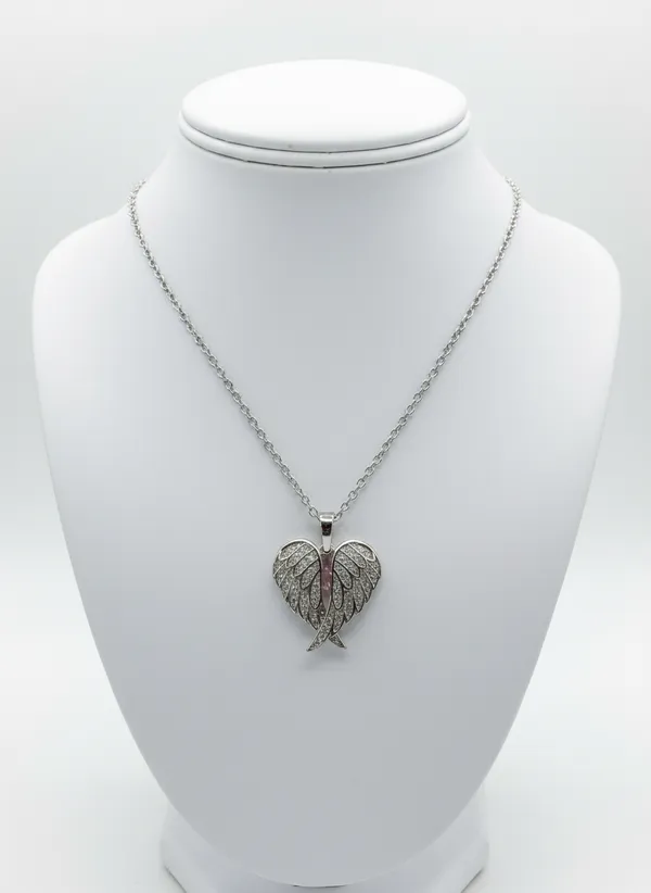 Angel_Wings_Foldable_Pendant_Necklace_With_Pink_Heart_925_Sterling_Silver